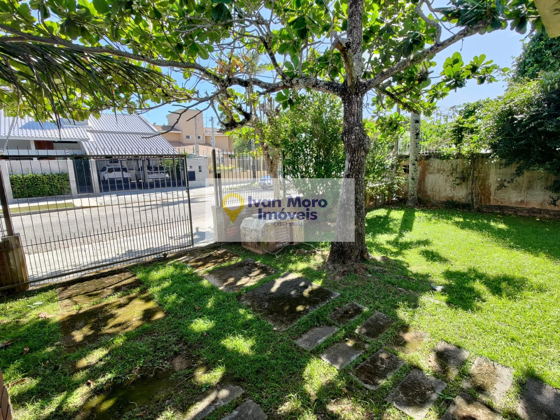 Casa à venda com 2 quartos, 3 banheiros, 3 vagas e 150m² no Daniela, Florianópolis (SC) — foto 2 de 30