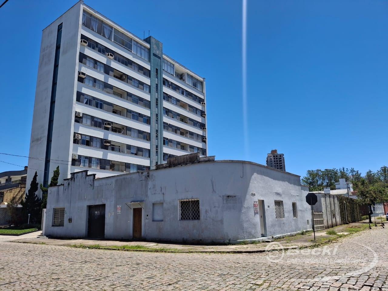 Imóvel comercial à venda  no Anita Garibaldi - Joinville, SC. Imóveis
