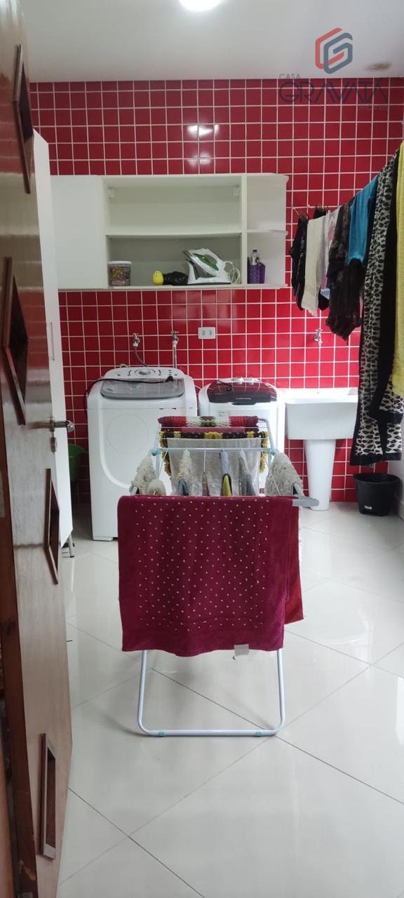 Casa à venda com 4 quartos, 3 suítes, 3 vagas e 280m² no Jardim Pedroso, Mauá (SP) — foto 23 de 25