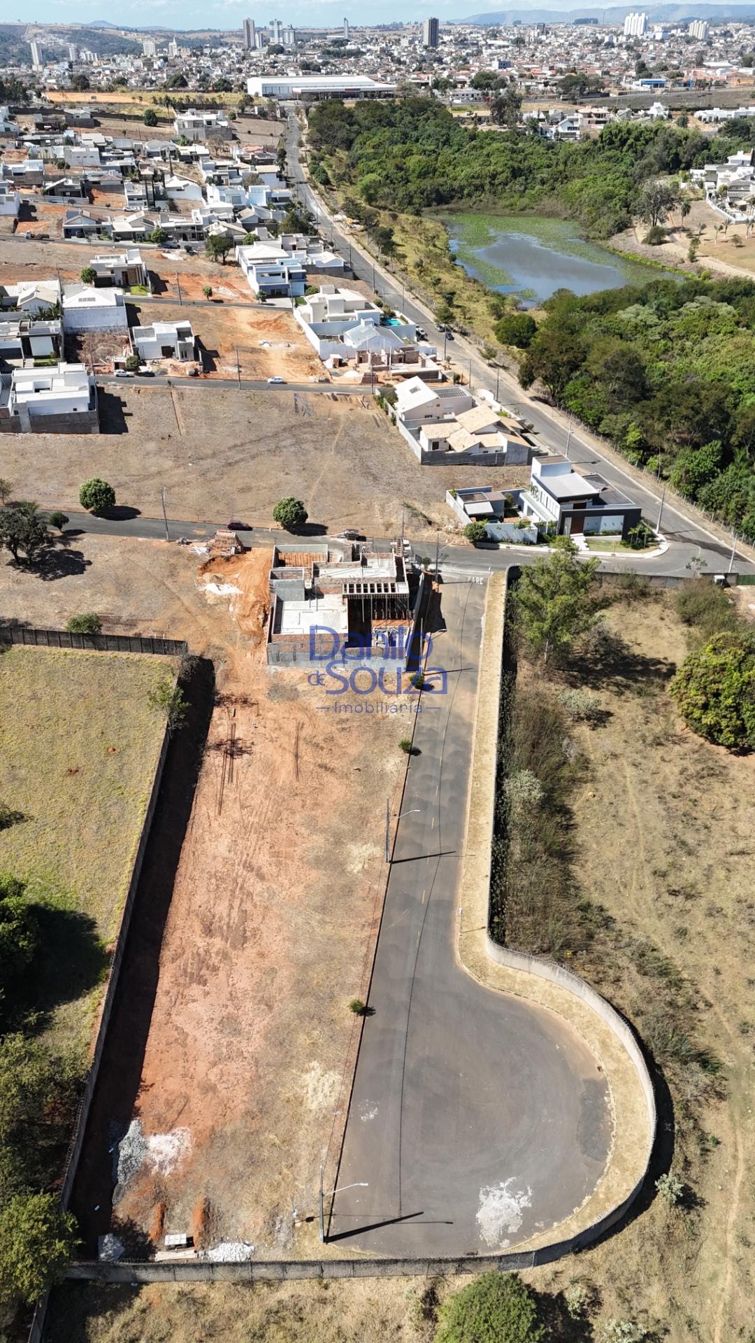 Rural à venda com 3200m² de terreno no Vila Universitária, Araxá (MG) — foto 4 de 5