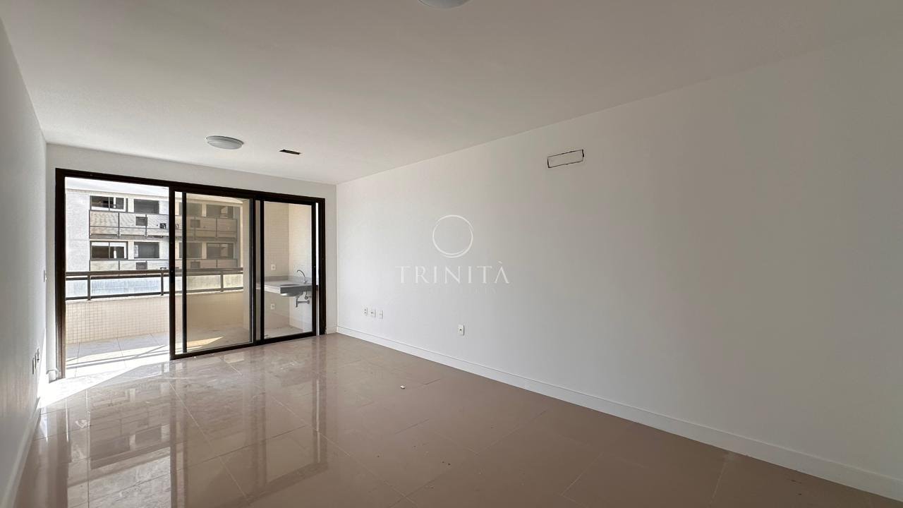 sala-trinitaimobiliaria-elos-ilhapura