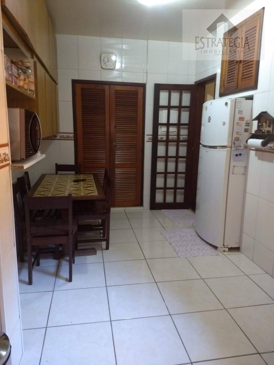 Casa à venda com 4 quartos, 1 suíte, 5 vagas e 280m² no Itaipava, Petrópolis (RJ) — foto 10 de 21