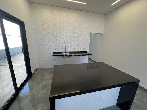 Casa à venda no Condomínio Villagio Wanel – Sorocaba/SP140m² de área construída, 03 dormitórios, sendo 01 suíte e 02 vagas de garagem.