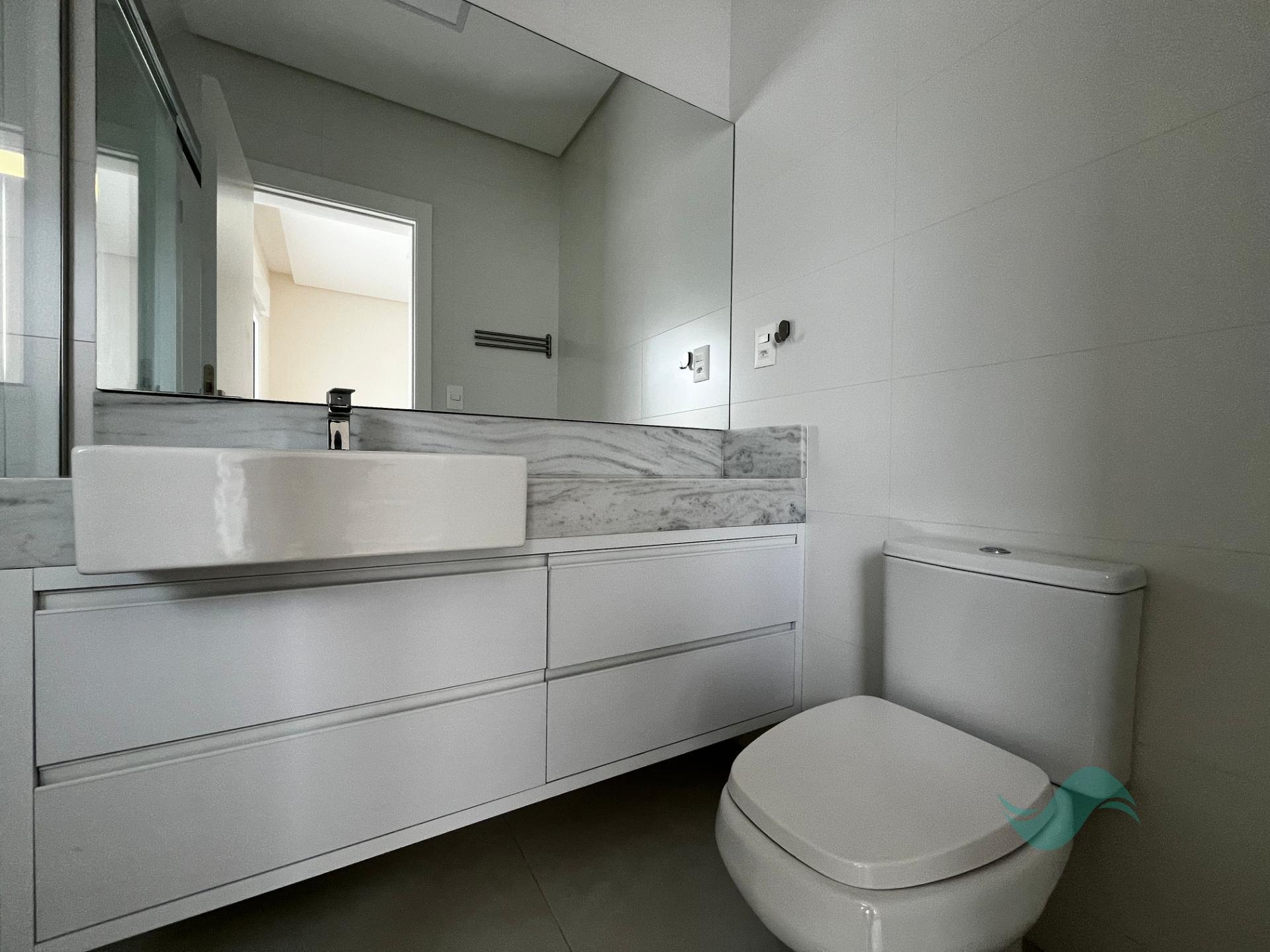 Apartamento à venda com 4 quartos, 4 suítes, 4 vagas e 177m² no Jurerê, Florianópolis (SC) — foto 15 de 30