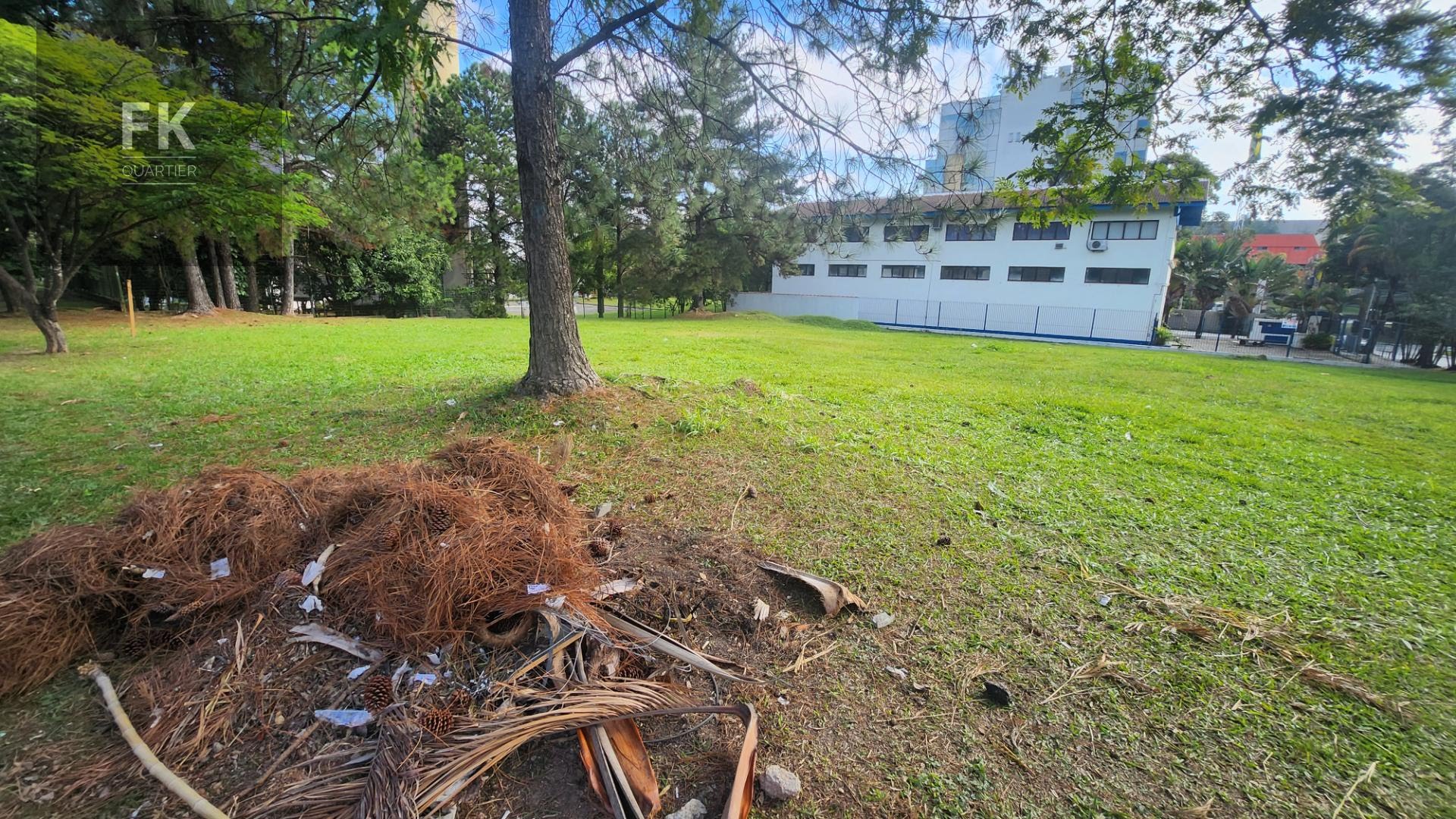 Terreno à venda com 1740m² de terreno no Tamboré, Barueri (SP) — foto 3 de 5