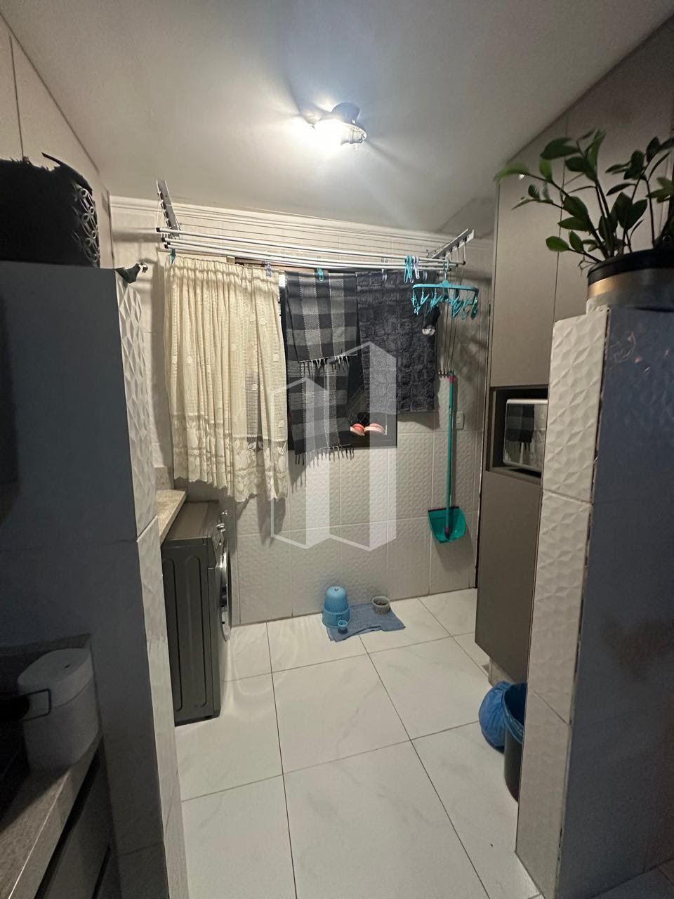 Apartamento à venda com 4 quartos, 1 suíte, 2 vagas e 110m² no Setor Bueno, Goiânia (GO) — foto 5 de 21