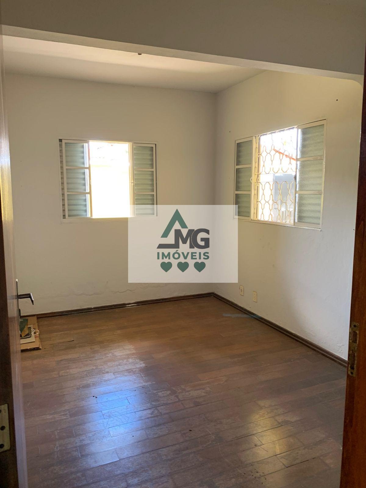 Casa, 2 quartos, 300 m² - Foto 9