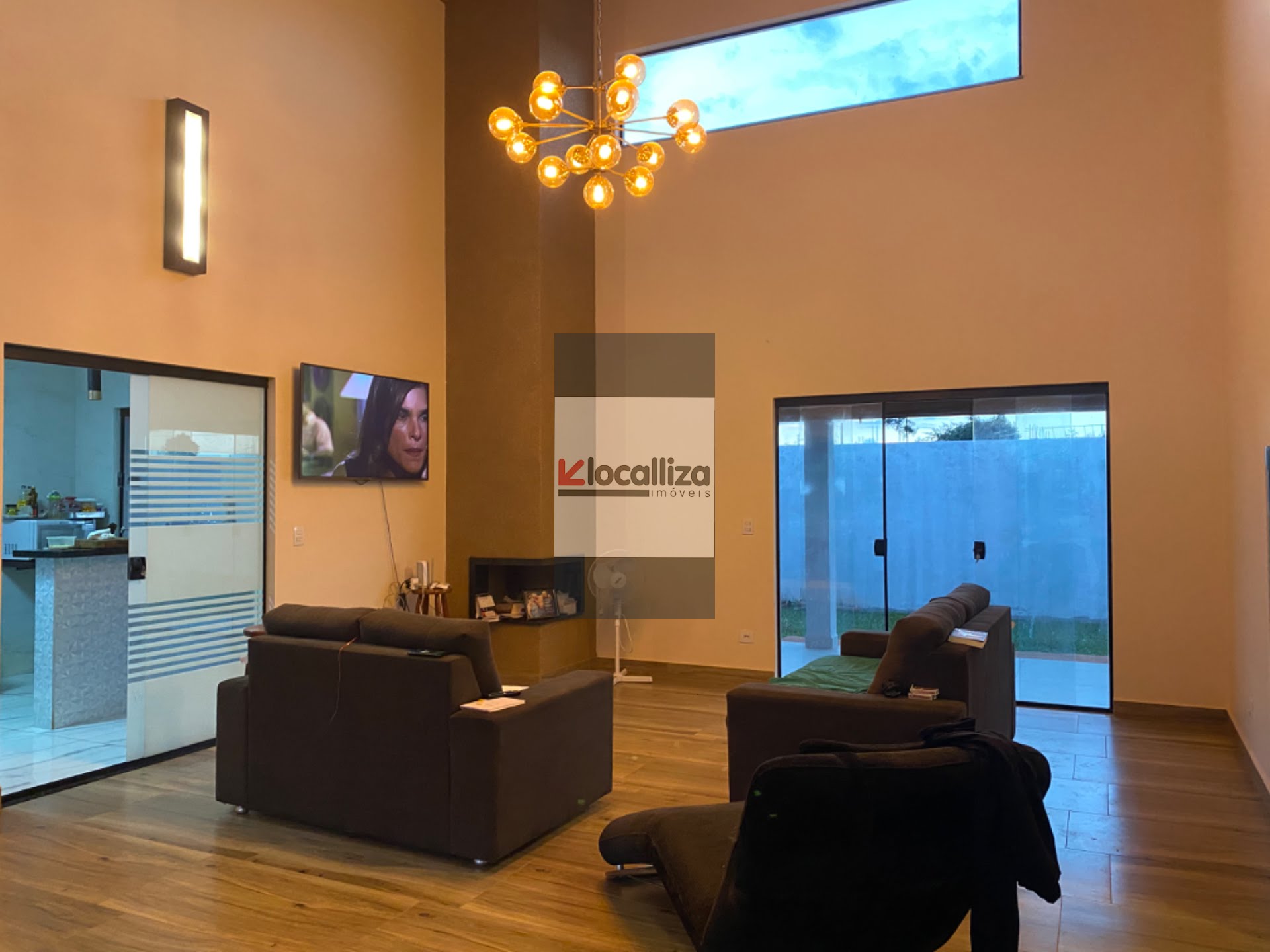 Sala com lareira