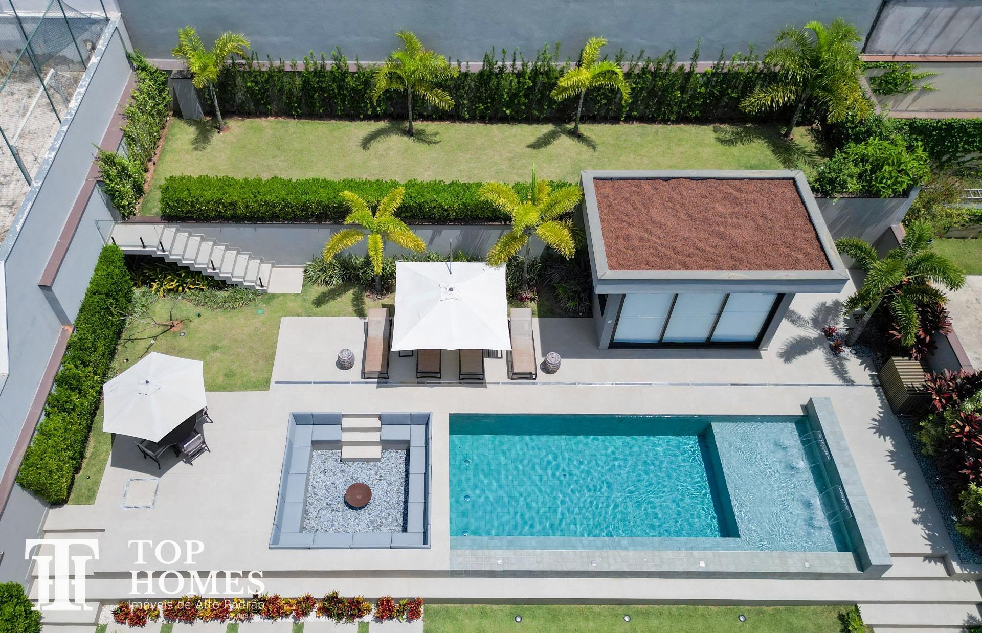Casa de alto padrão/luxo à venda em Jundiaí no condomínio Quinta das Paineiras.