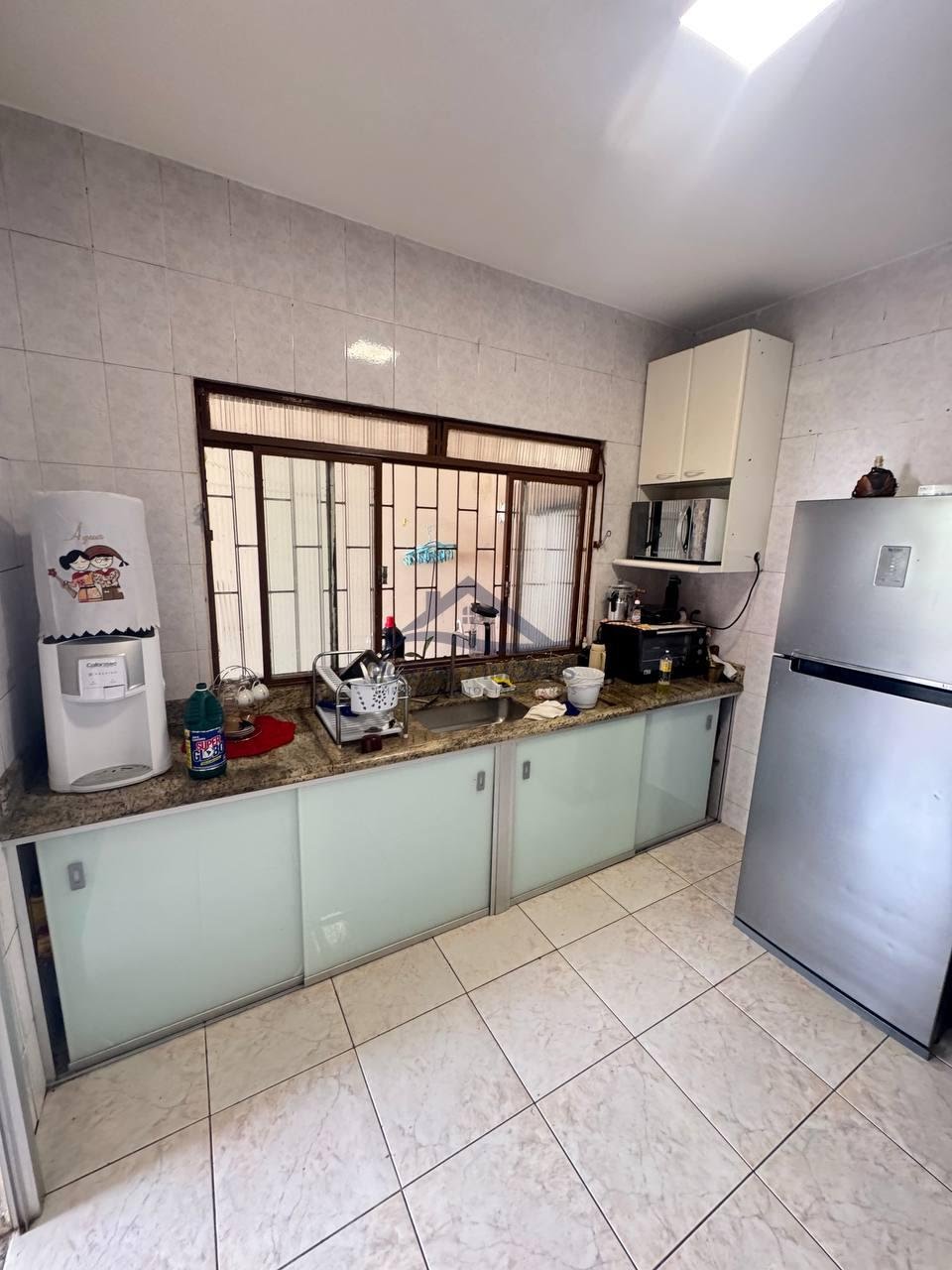 Casa à venda com 3 quartos, 1 suíte, 4 vagas e 360m² no Jardim Arizona, Sete Lagoas (MG) — foto 5 de 16