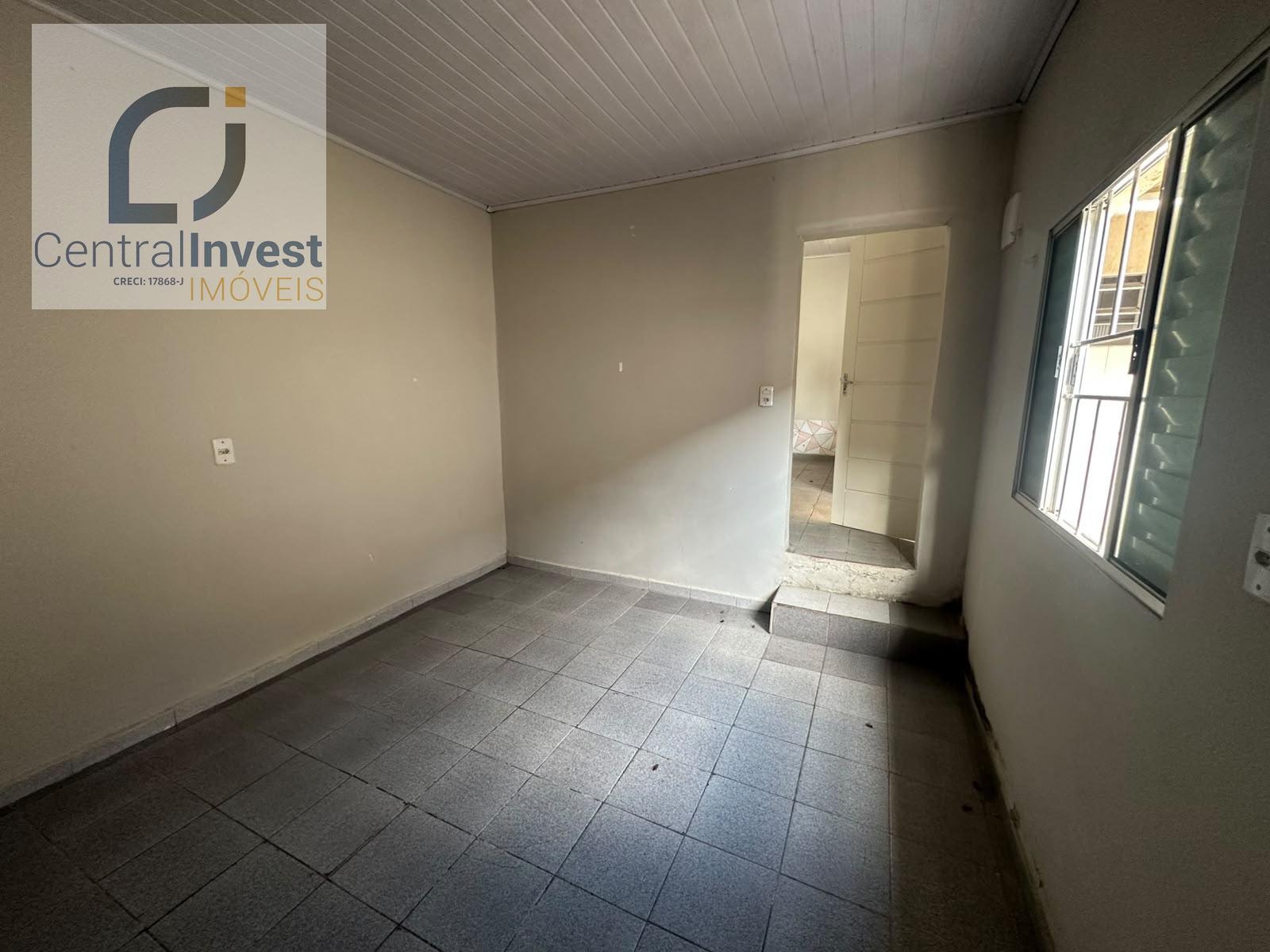 Casa, 1 quarto, 36 m² - Foto 1