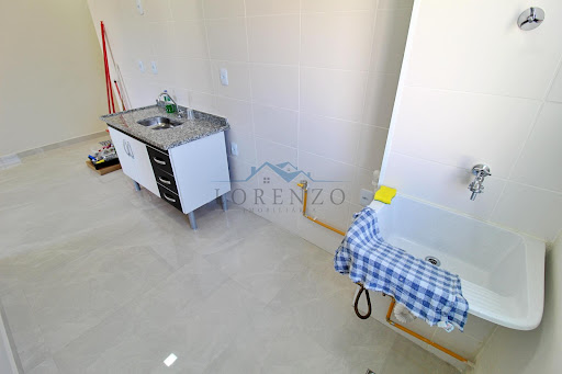 Cozinha e área de serviço