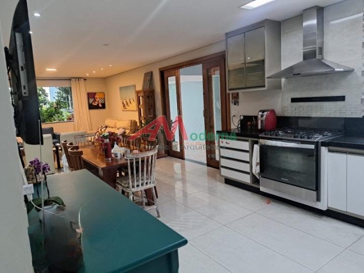 Casa à venda com 4 quartos, 1 suíte, 2 vagas e 273m² no Rudge Ramos, São Bernardo do Campo (SP) — foto 12 de 30