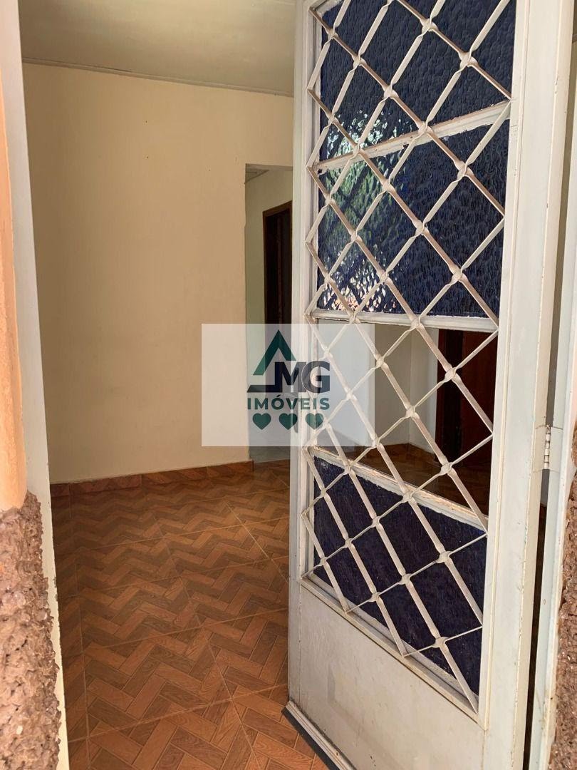 Casa para alugar com 2 quartos e 50m² no Vila Amoreli, Três Corações (MG) — foto 4 de 16