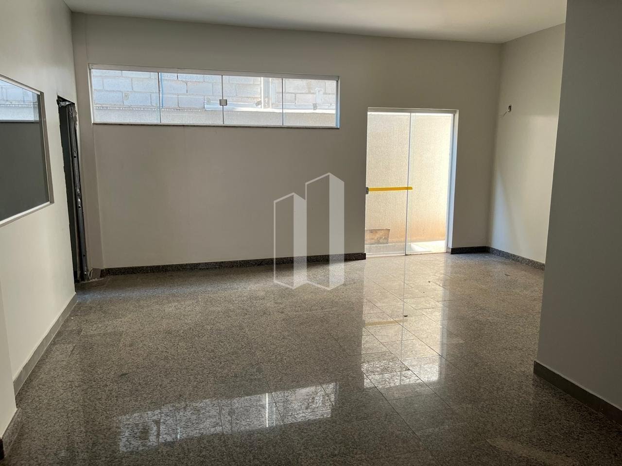 Comercial à venda com 5 banheiros, 8 vagas e 1200m² no Setor Bela Vista, Goiânia (GO) — foto 30 de 30