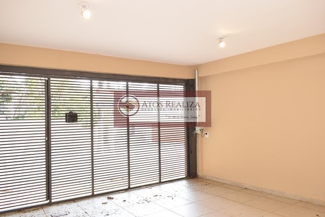 Casa à venda com 4 quartos, 1 banheiro, 2 vagas e 138m² no Jardim Umuarama, São Paulo — foto principal