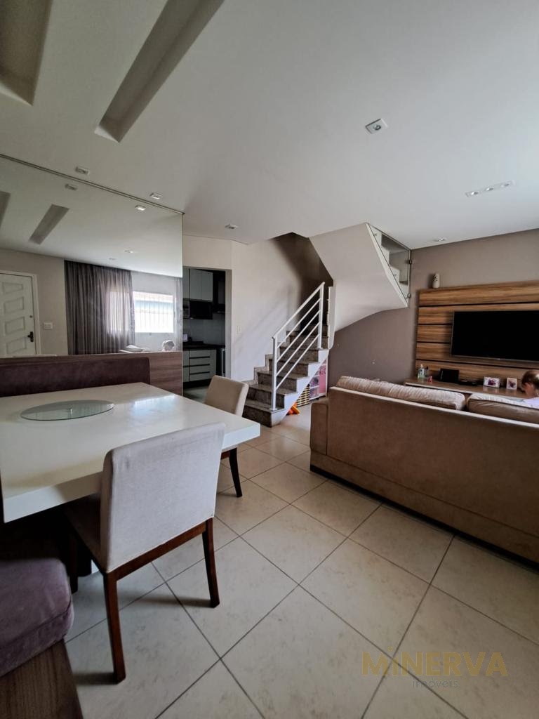 Casa à venda com 3 quartos, 3 banheiros, 2 vagas e 130m² no Tatuapé, São Paulo — foto principal