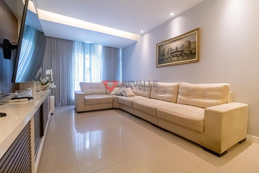 Apartamento à venda em Copacabana 156m², 3 quartos, 2 vagas
