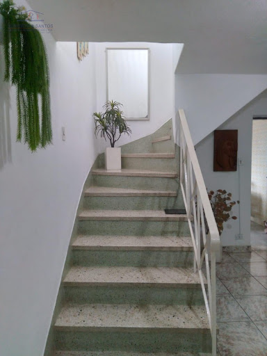 Escadas de acesso aos dormitórios