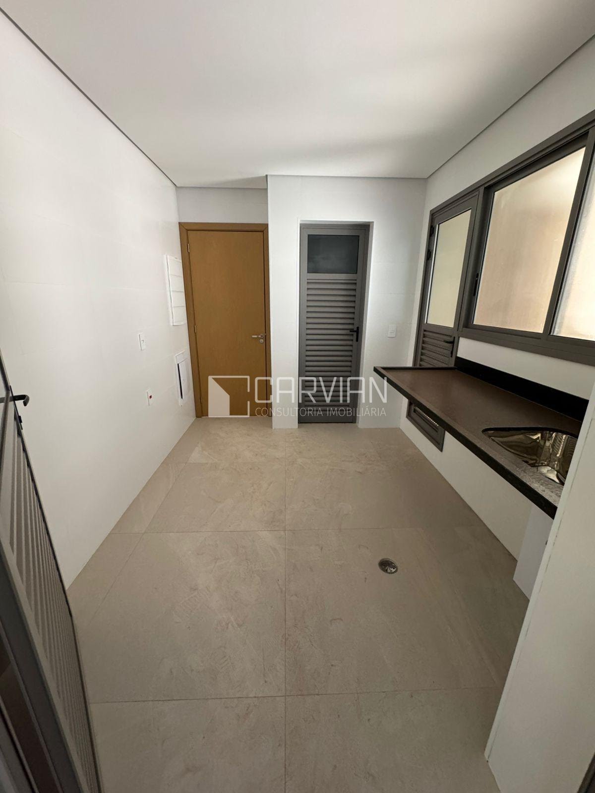 Apartamento à venda com 3 quartos, 3 suítes, 4 vagas e 227m² no Jardim Ilhas do Sul, Ribeirão Preto (SP) — foto 8 de 25