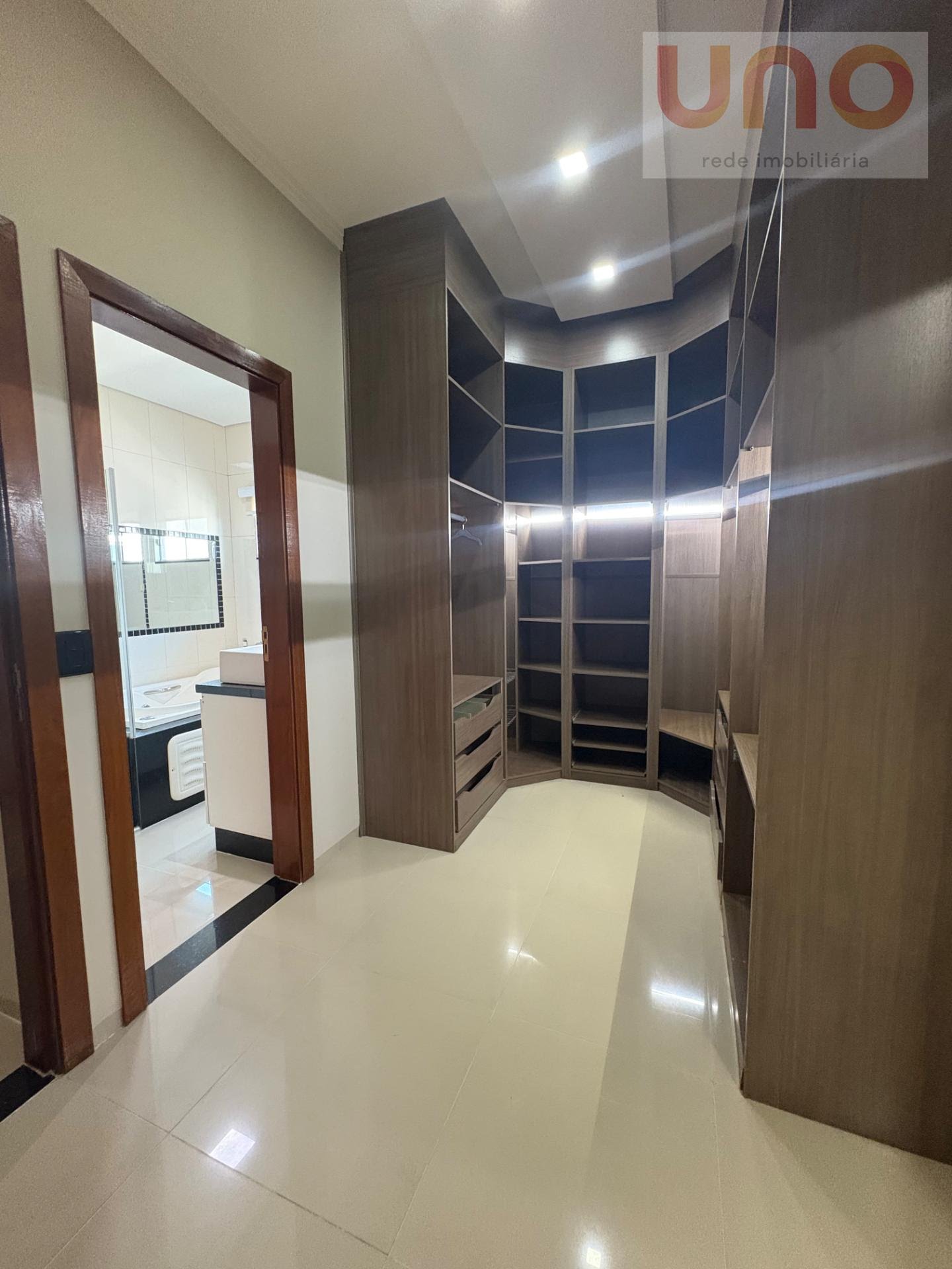 Casa à venda com 3 quartos, 1 suíte, 4 vagas e 155m² no Vila Ipiranga, Campo Grande (MS) — foto 20 de 30