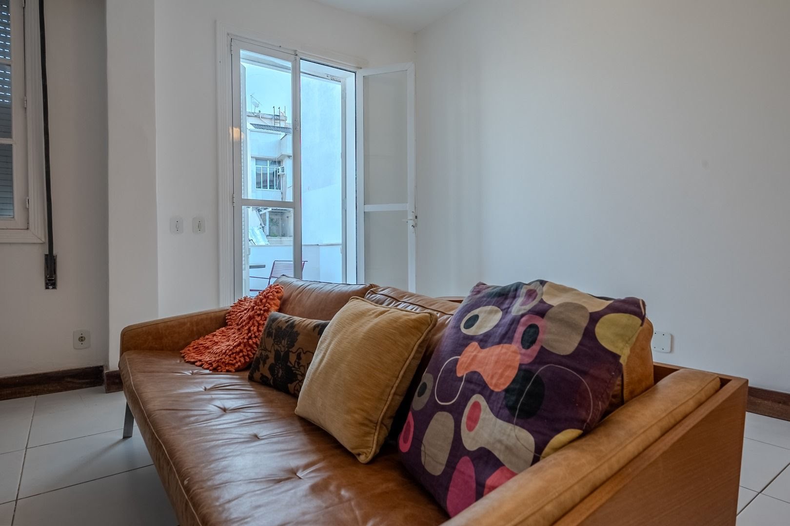Apartamento para alugar com 1 quarto, 1 suíte e 70m² no Copacabana, Rio de Janeiro (RJ) — foto 5 de 17