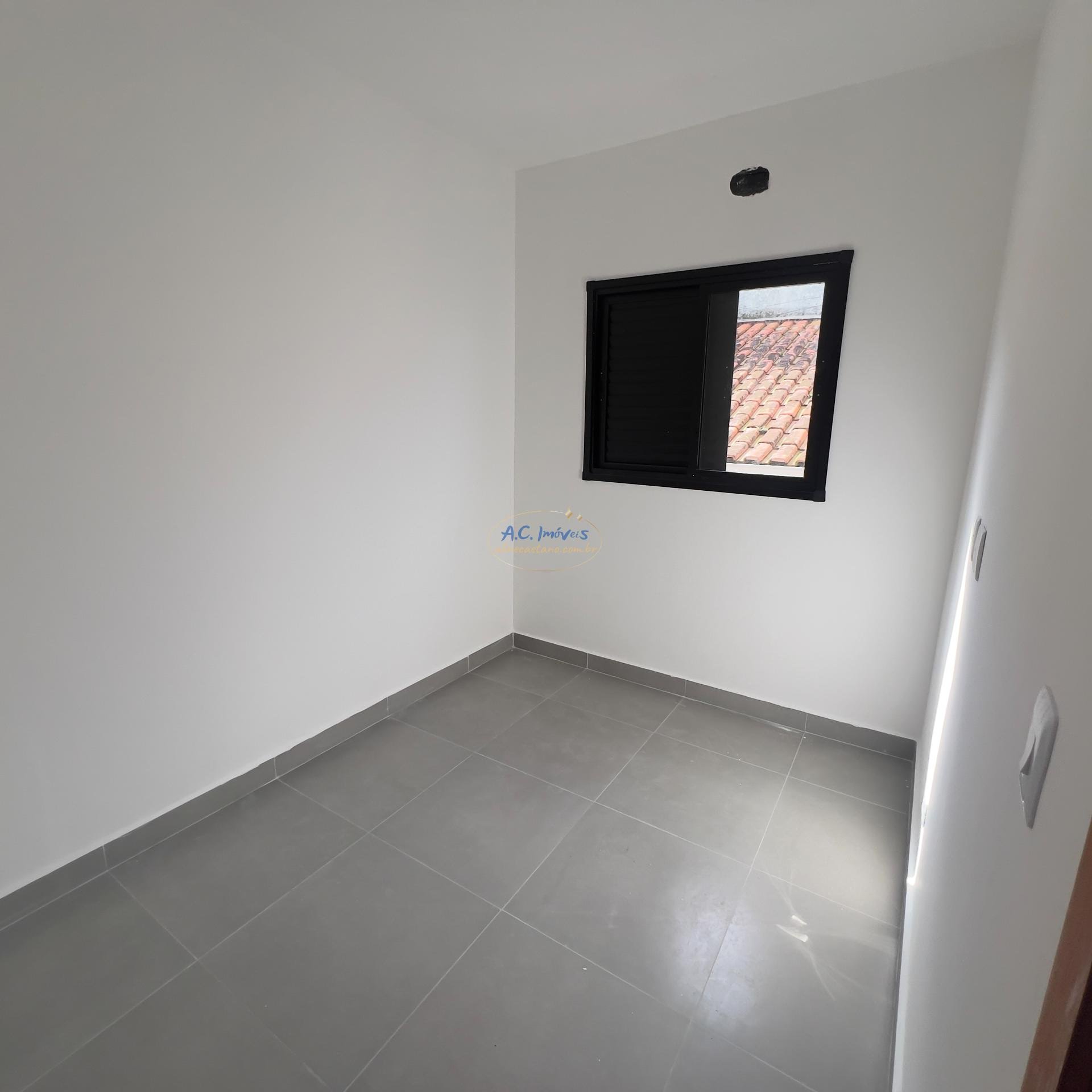Casa à venda com 2 quartos, 2 banheiros, 1 vaga e 55m² no Jardim Imperador, Praia Grande (SP) — foto 17 de 18