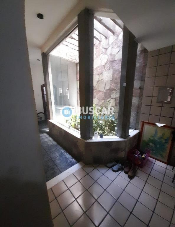 Casa à venda com 6 quartos, 2 suítes, 2 vagas e 300m² no Cidade Nova, Feira de Santana (BA) — foto 5 de 5