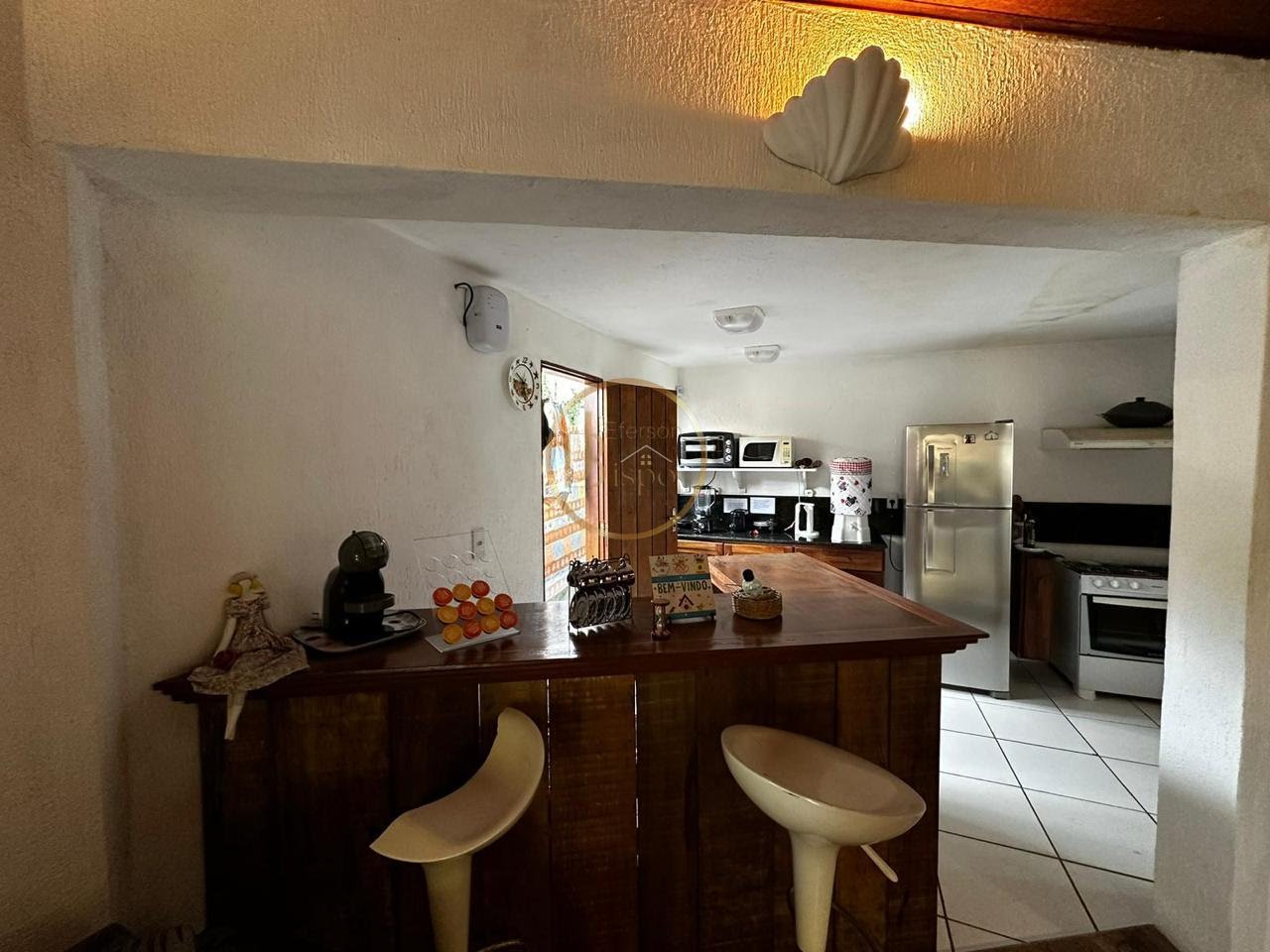 Casa à venda com 2 quartos, 1 suíte, 2 vagas e 200m² no Arraial D'ajuda ( Estrada da Balsa ), Porto Seguro (BA) — foto 10 de 15