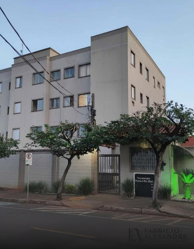 Apartamento Condomínio Rio Elba