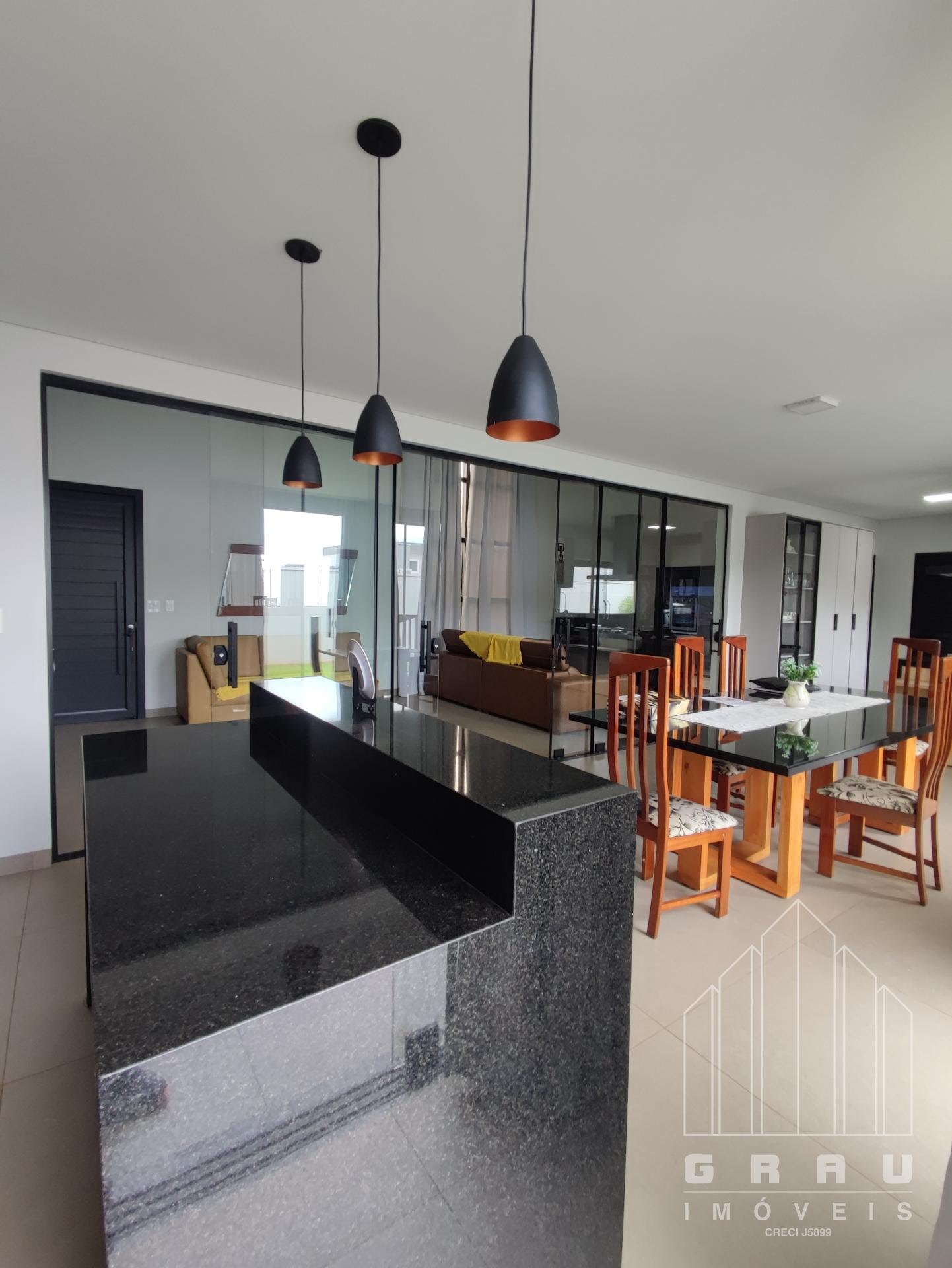 Casa no Condomínio Leonardo da Vinci  -  Foz do Iguaçu