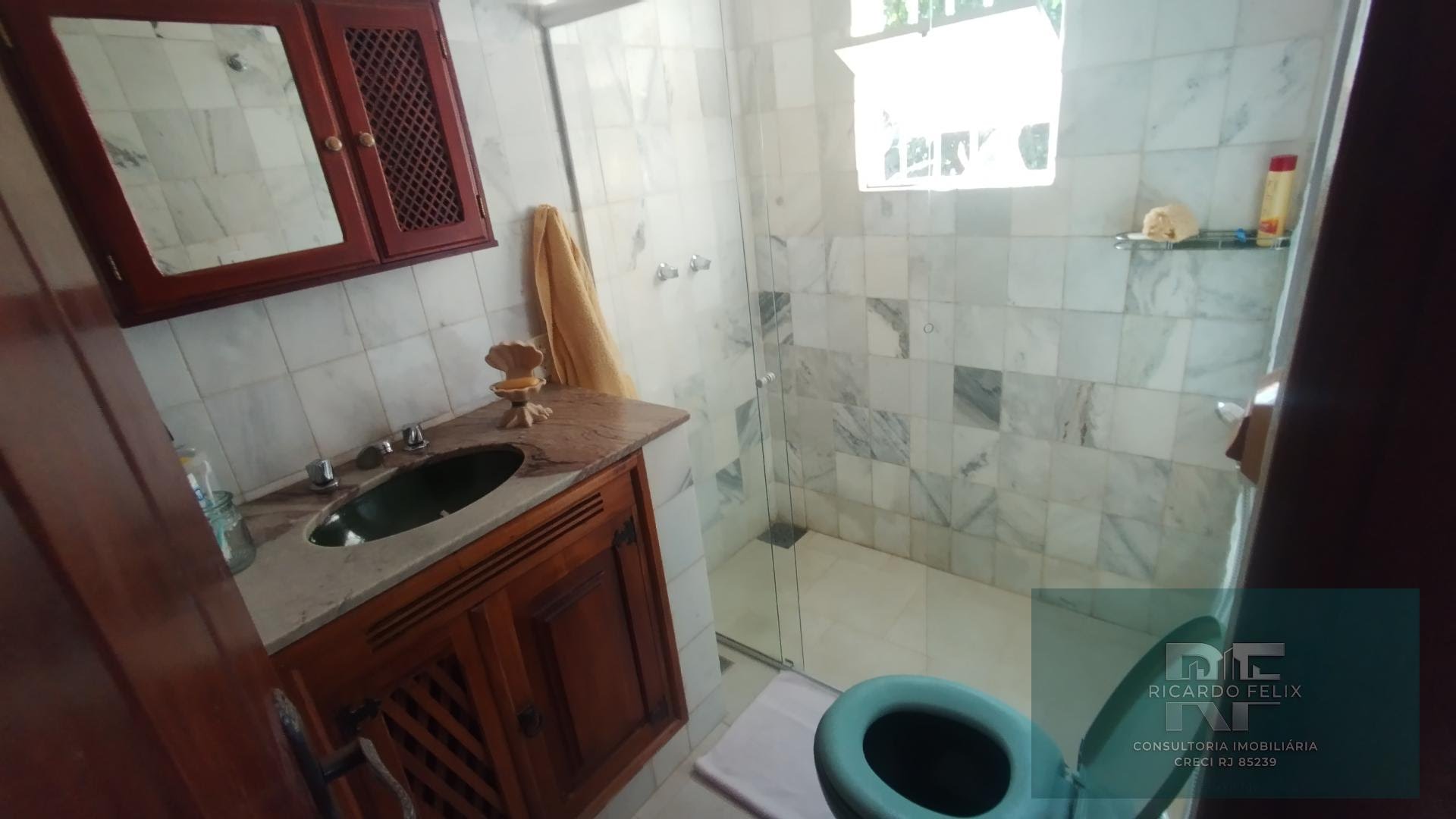 Casa à venda com 3 quartos, 1 suíte, 2 vagas e 480m² no Costazul, Rio das Ostras (RJ) — foto 12 de 30
