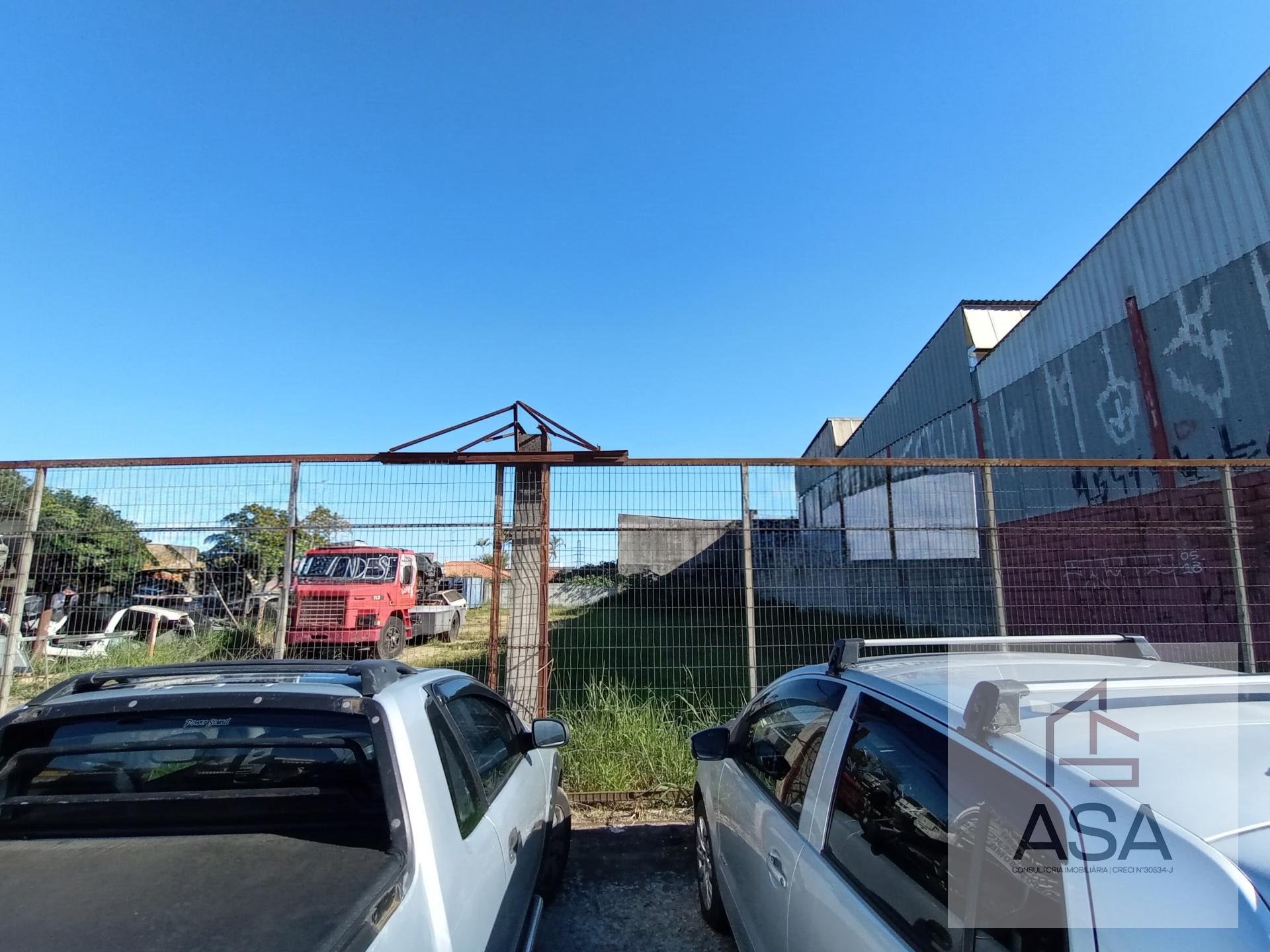 Loteamento e Condomínio, 470 m² - Foto 1