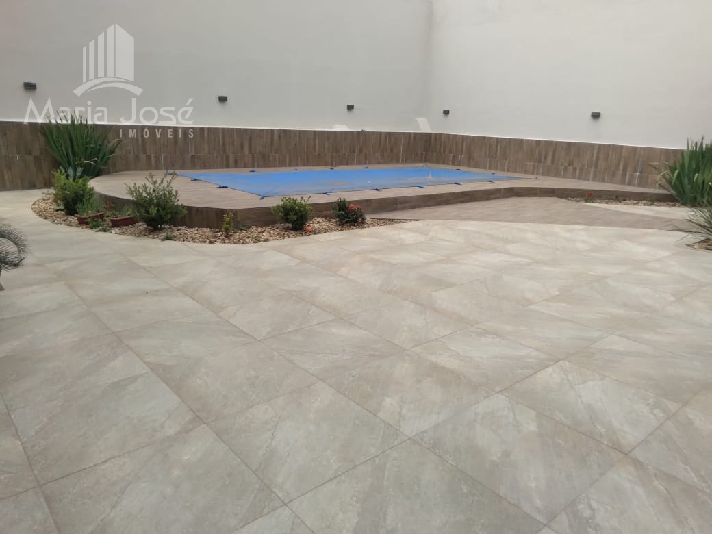 Casa à venda com 3 quartos, 1 suíte, 2 vagas e 227m² no Iporanga, Sete Lagoas (MG) — foto 24 de 30