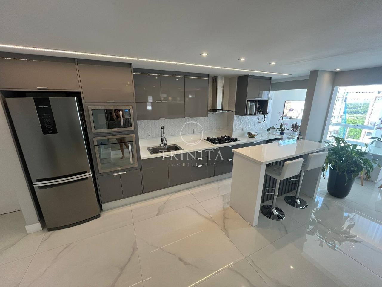 cozinha-cobertura-190m²-frames-pontal-oceanico-recreio