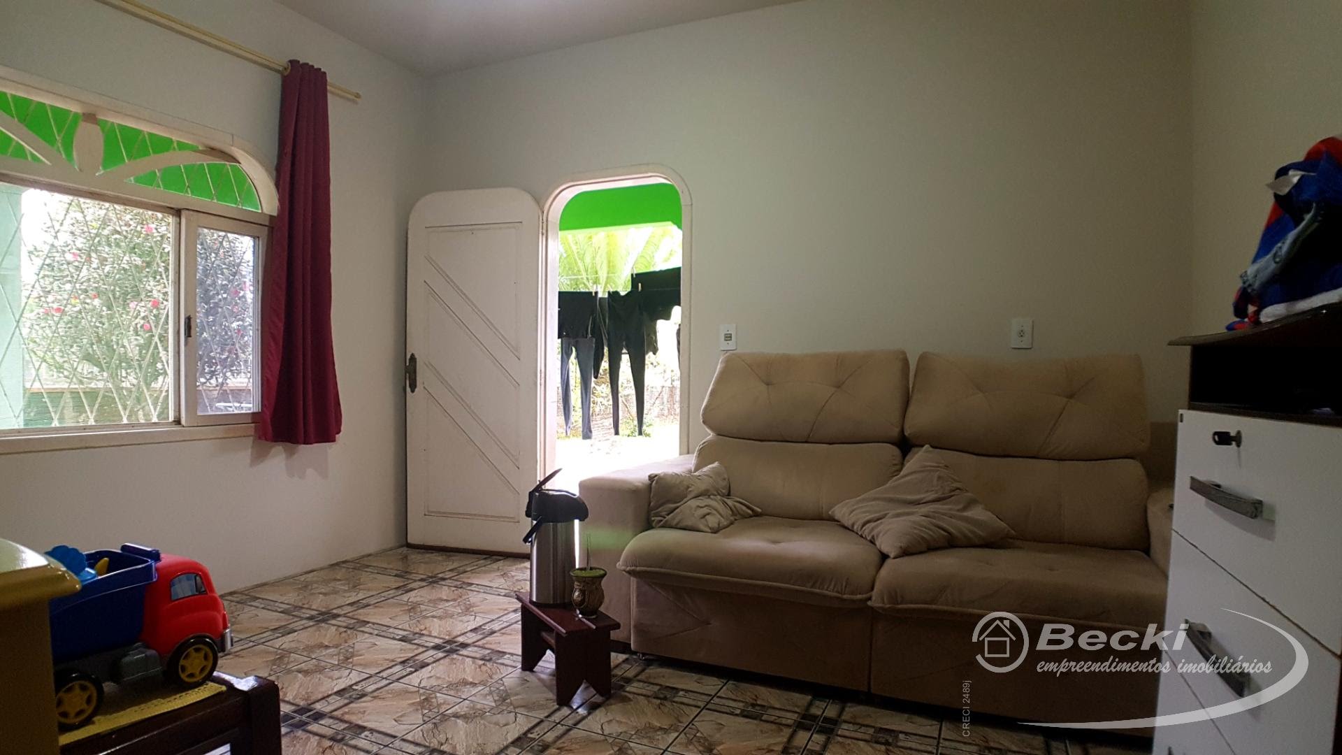 Casa à venda com 3 quartos, 1 suíte, 1 vaga e 195m² no Aventureiro, Joinville (SC) — foto 7 de 12