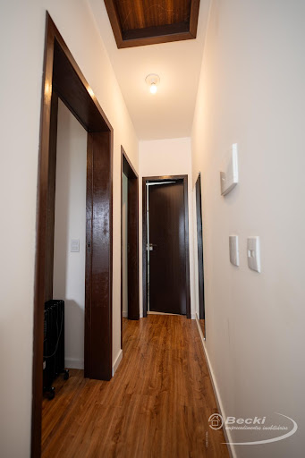 Casa geminada no Adhemar Garcia