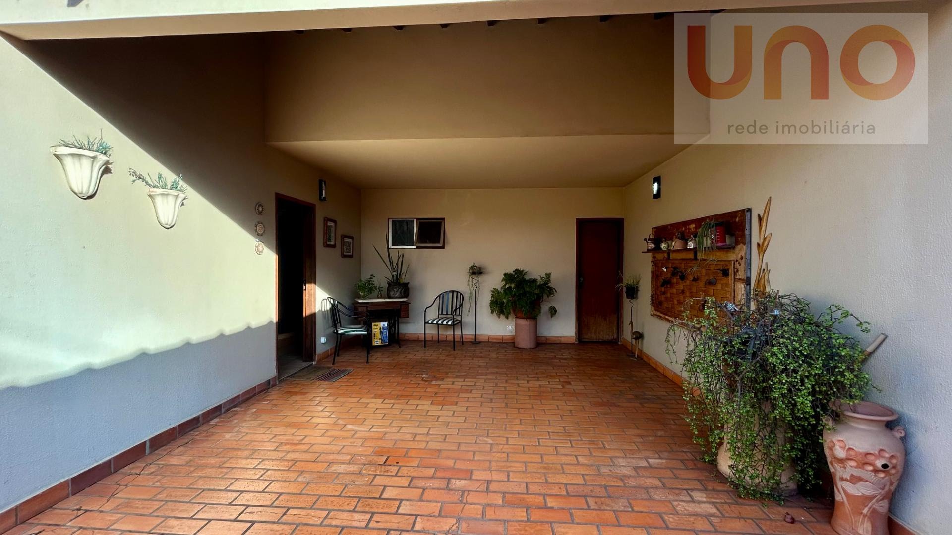 Casa à venda com 1 quarto, 3 suítes, 4 vagas e 282m² no Carandá Bosque, Campo Grande (MS) — foto 3 de 11
