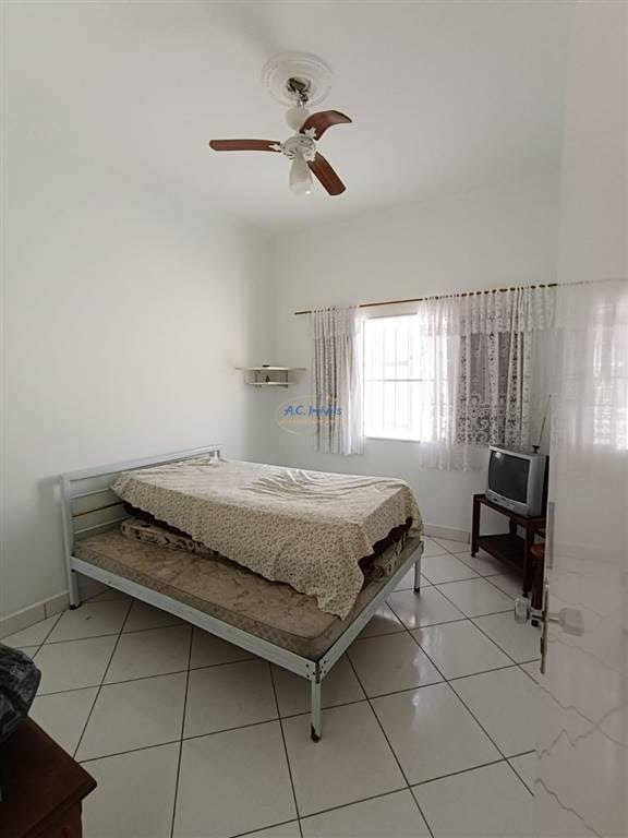 Casa à venda com 3 quartos, 1 suíte, 2 vagas e 115m² no Cidade Ocian, Praia Grande (SP) — foto 17 de 30