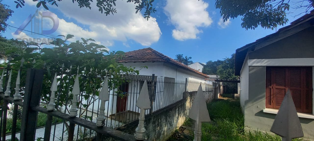 Fachada direira