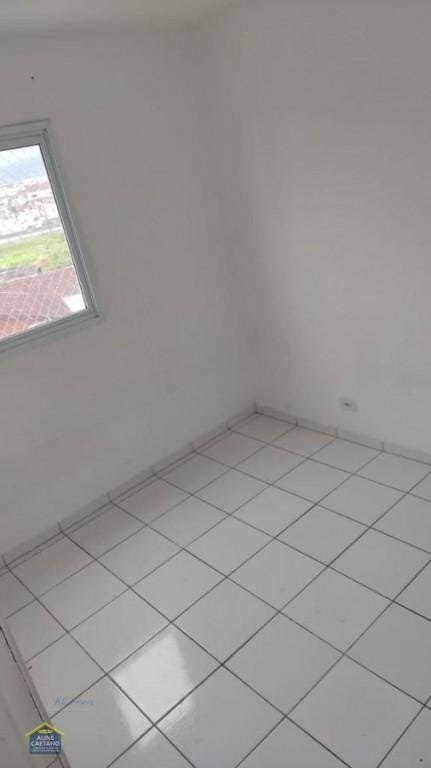 Apartamento à venda com 2 quartos, 1 banheiro, 1 vaga e 50m² no Vila Caiçara, Praia Grande (SP) — foto 11 de 12