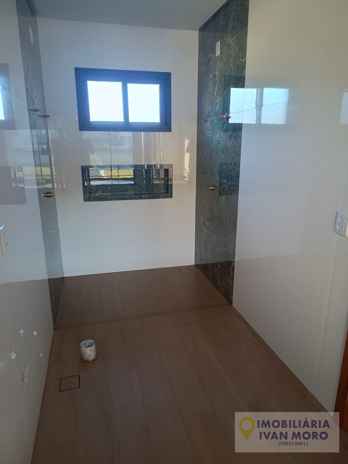 Casa à venda com 4 quartos, 3 suítes, 4 vagas e 250m² no São João do Rio Vermelho, Florianópolis (SC) — foto 18 de 30