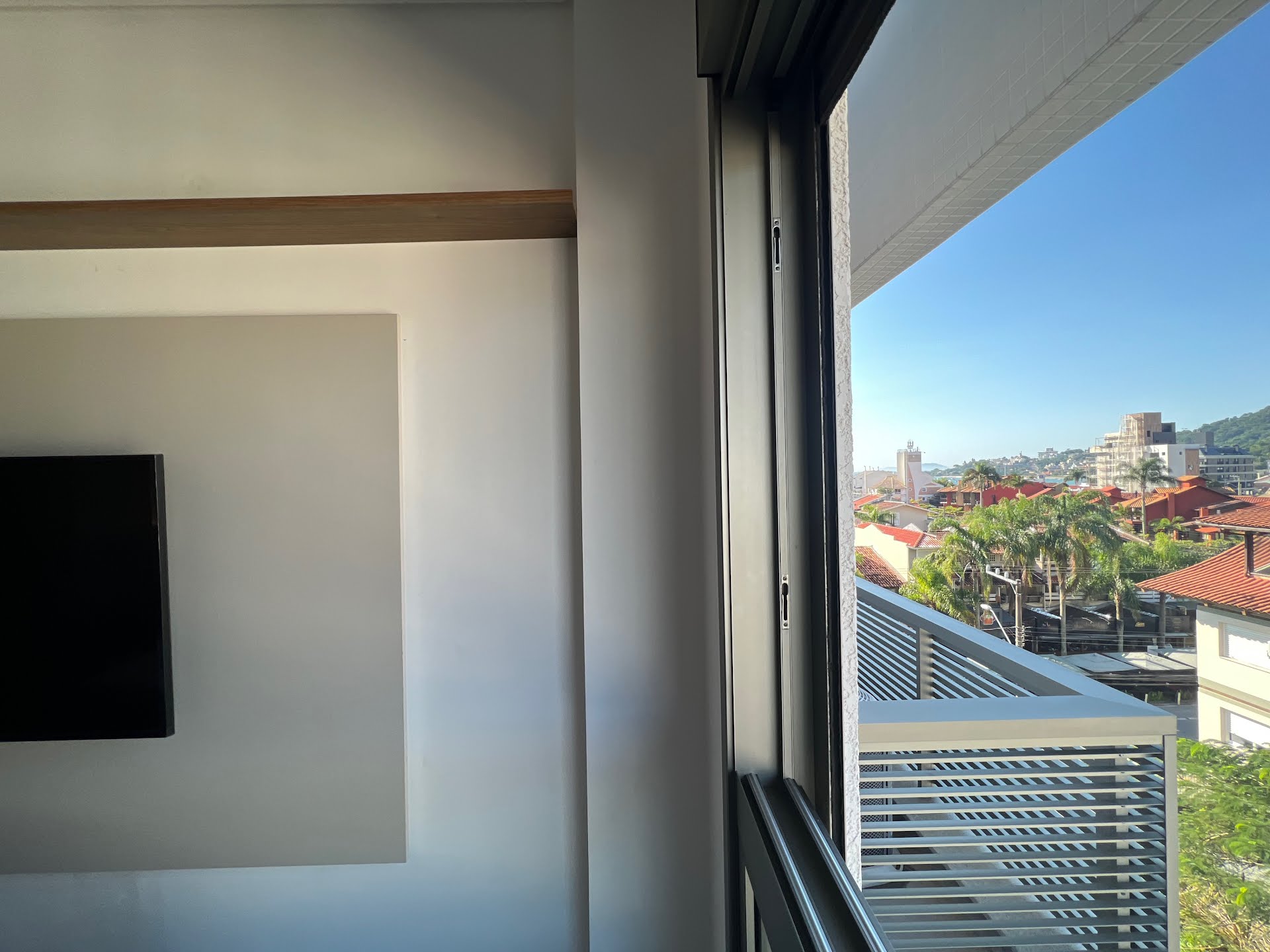 Apartamento à venda com 2 suítes, 1 vaga e 100m² no Jurerê, Florianópolis (SC) — foto 24 de 26
