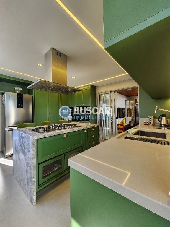 Casa à venda com 4 quartos, 4 suítes, 4 vagas e 358m² no Sim, Feira de Santana (BA) — foto 5 de 23
