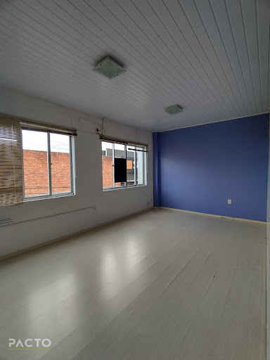 Sala em Centro  -  Araranguá