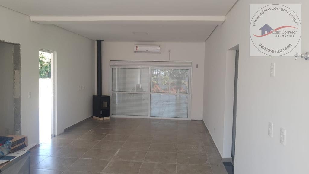 Casa à venda com 3 quartos, 1 suíte, 2 vagas e 160m² no Universitário, Ijuí (RS) — foto 3 de 14