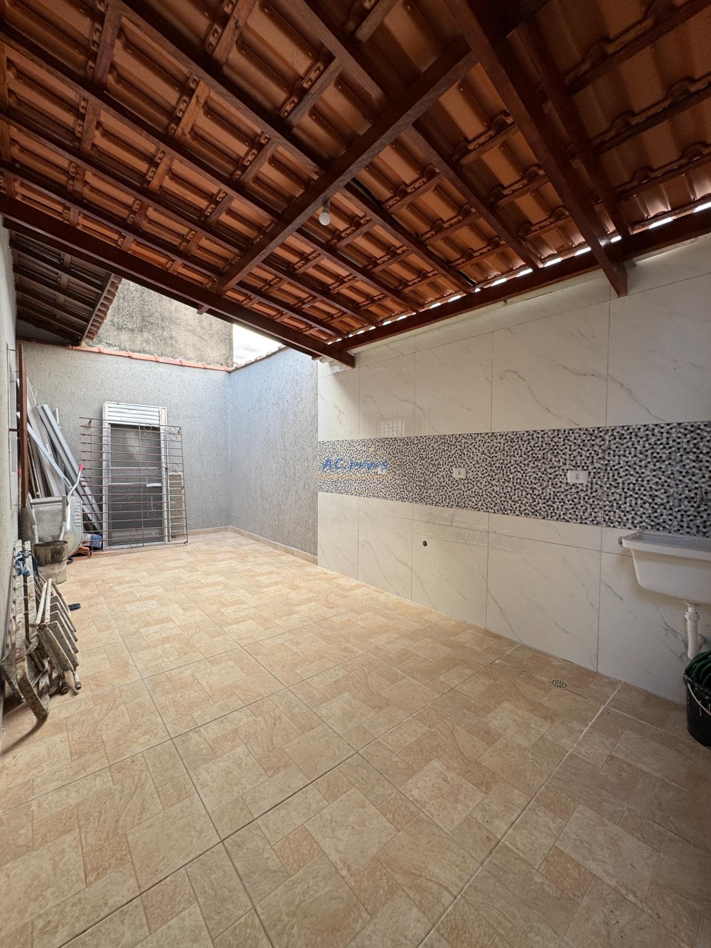 Casa à venda com 2 quartos, 1 suíte, 2 vagas e 72m² no Boqueirão, Praia Grande (SP) — foto 13 de 28