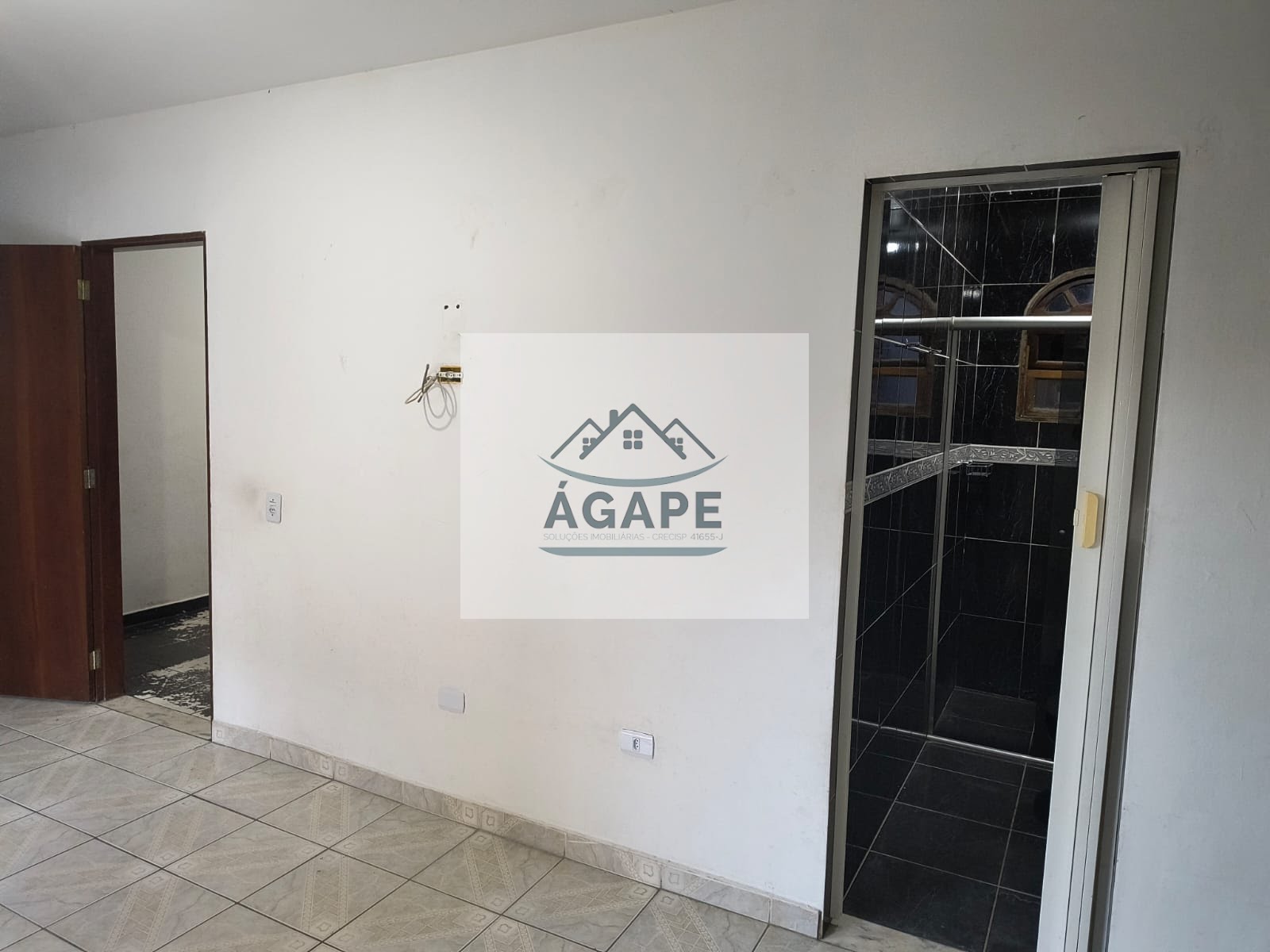 Casa à venda com 3 quartos, 2 suítes, 3 vagas e 200m² no Jardim Saint Moritz, Taboão da Serra (SP) — foto 20 de 30