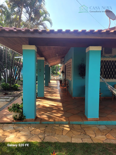 Belíssima chácara no bairro Nova Aurora - São Pedro: 400m² área construída, 2.500 m2 de terreno, com 4 dormitórios, sendo 2 suítes, completa com lazer, por R$800.000,00 - venda 