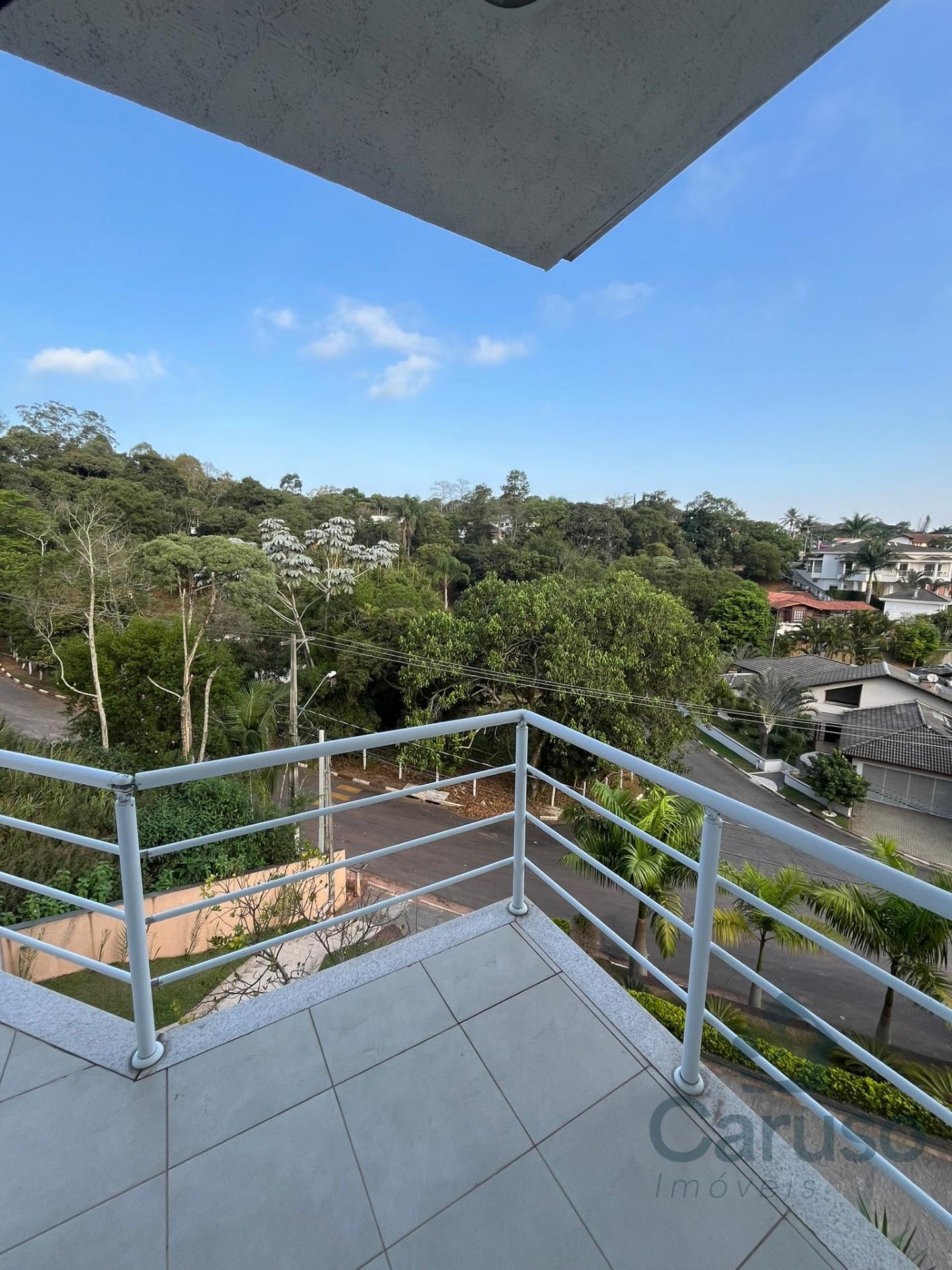 Casa à venda com 5 quartos, 3 suítes, 2 vagas e 1100m² no Arujázinho I, II e III, Arujá (SP) — foto 23 de 30